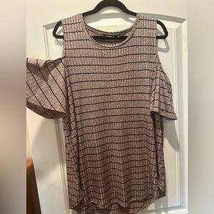 Apt. 9 Textured Knit Cold Shoulder Striped Top in Black and Dusty Mauve